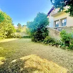 Casa de hóspedes La Nimoise, Maison Familiale Avec Jardin 4*