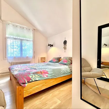 La Nimoise, Maison Familiale Avec Jardin 4*