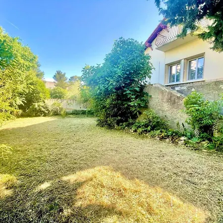 Konukevi La Nimoise, Maison Familiale Avec Jardin 2*