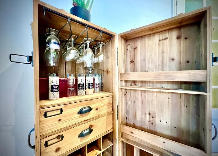 Affittacamere La Nimoise, Maison Familiale Avec Jardin 4*