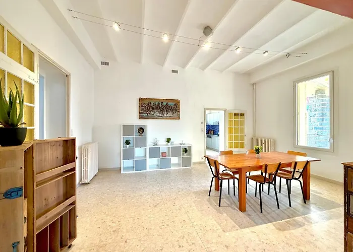 La Nimoise, Maison Familiale Avec Jardin Affittacamere